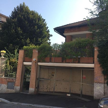 Appartamentino Autonomo Zona Gran Madre Di Dio 토리노 외부 사진